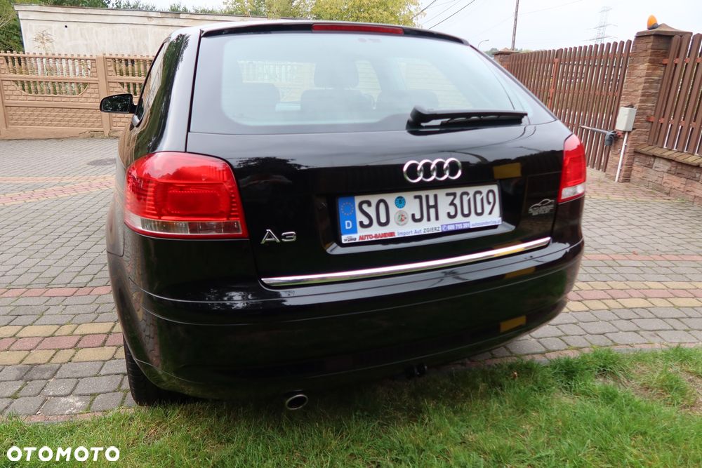 Audi A3 1.6 Limited Edition - 7