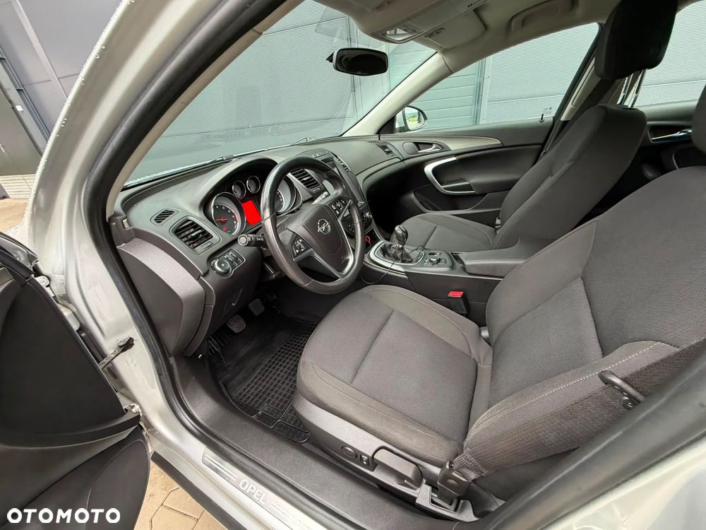 Opel Insignia 1.4 T Executive S&S - 10