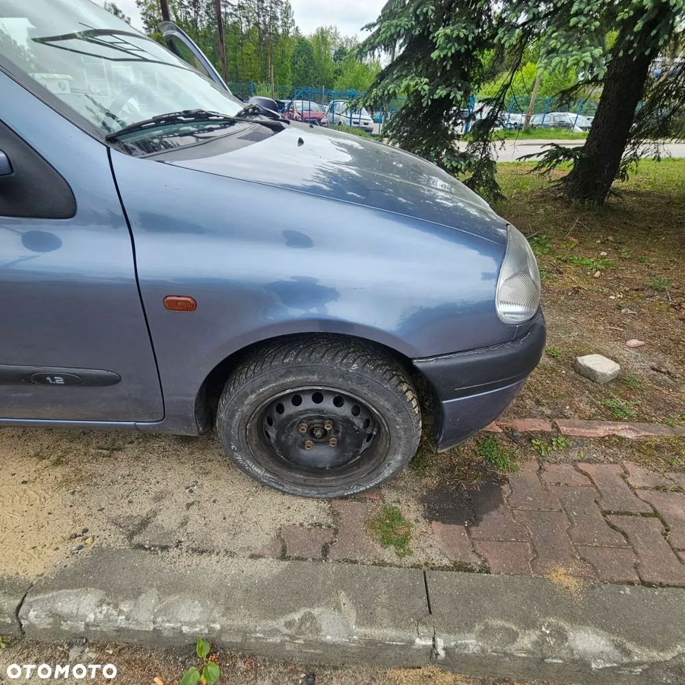 Renault Clio (2001) 1,2 B 43 kW / 58 KM (kod lak: MV671)  pojazd na części - 2