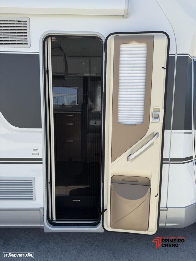 Adria Matrix 640 DC GT Edition c.central e basculante - 44