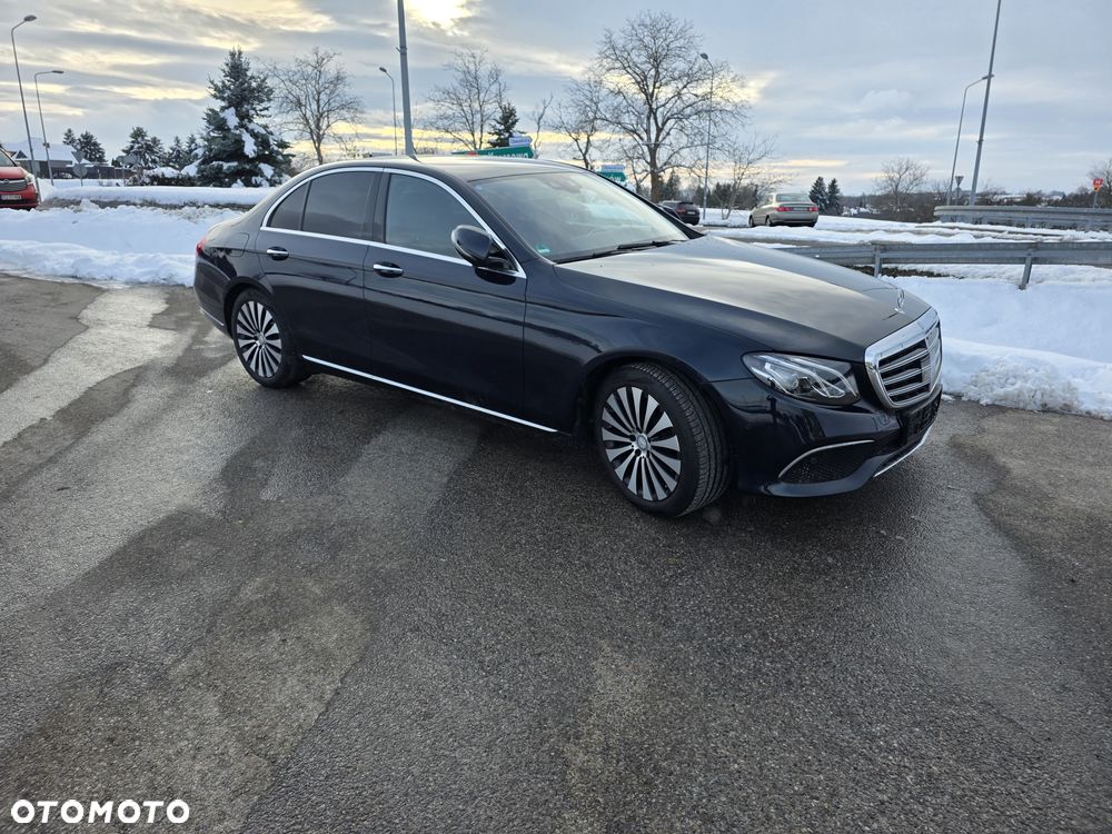 Mercedes-Benz Klasa E 200 9G-TRONIC - 4