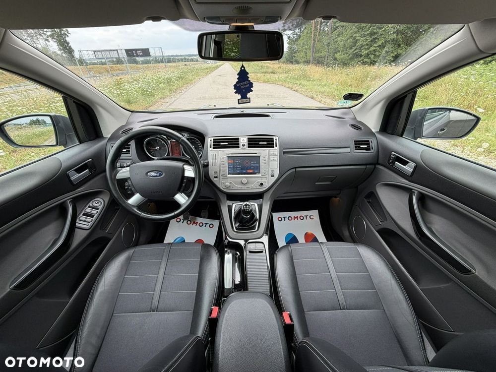Ford Kuga - 16