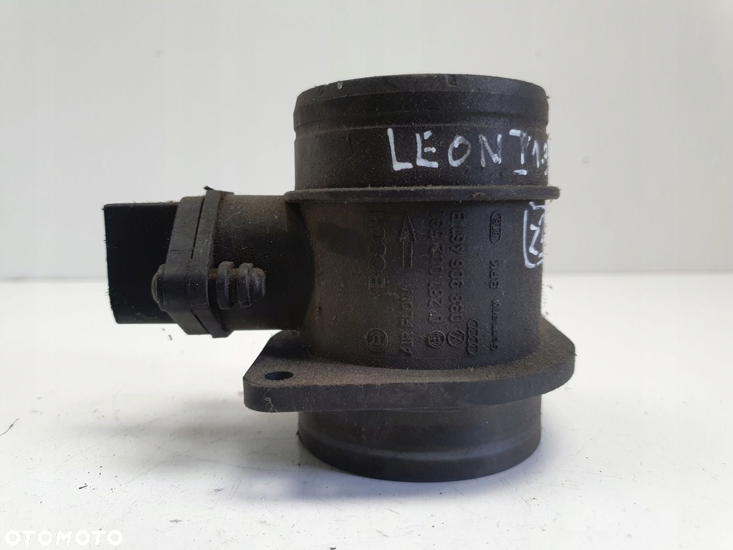 Seat Leon I 1.9 TDI PRZEPŁYWOMIERZ POWIETRZA 0281002531 038906461B - 1