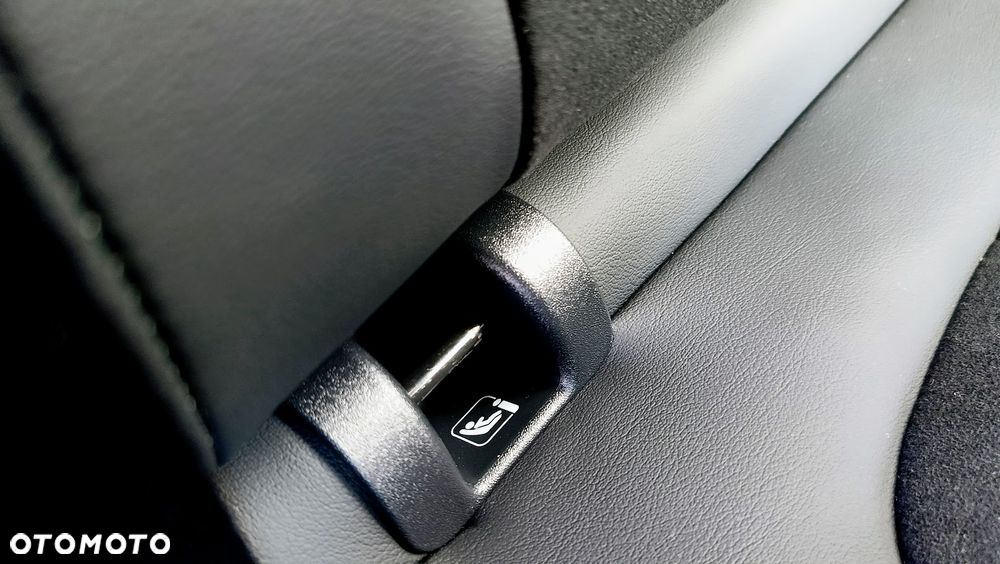 Ford Kuga 2.5 FHEV FWD ST-Line X eCVT - 34