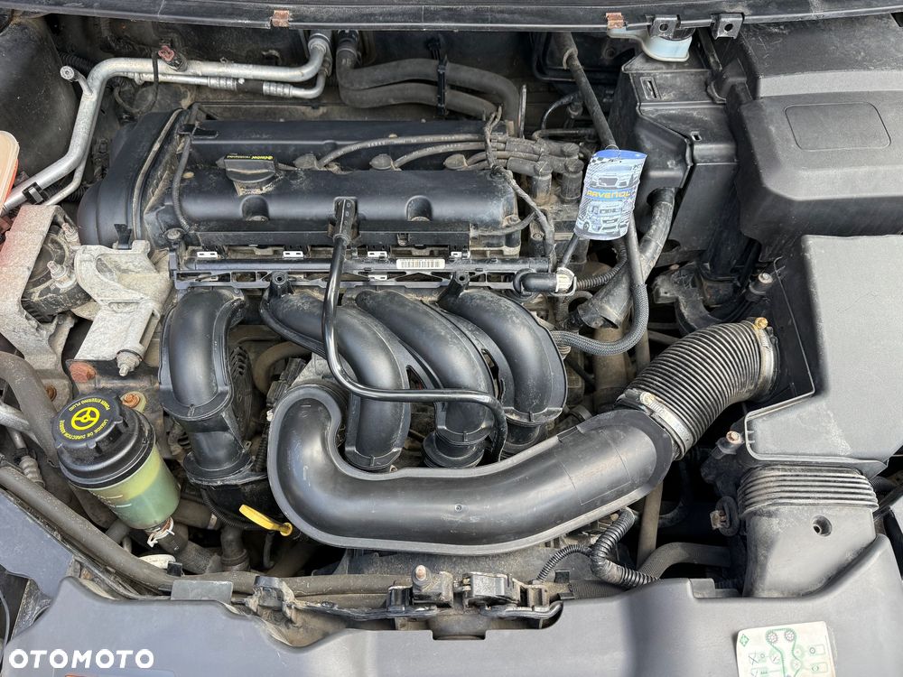 Ford Focus - 36