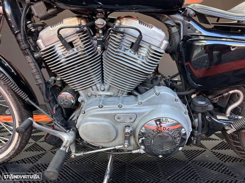 Harley-Davidson 883 - 9