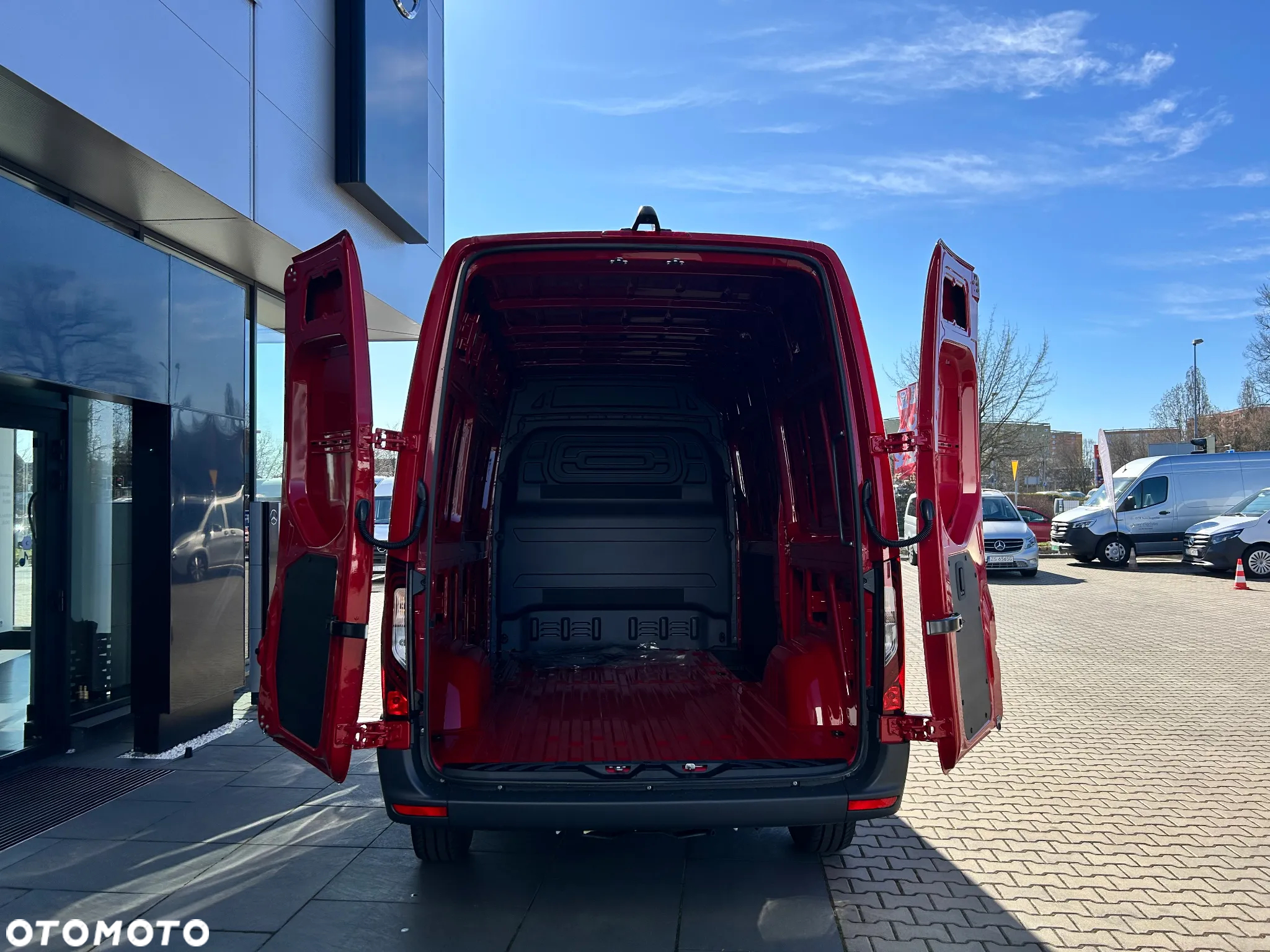 Mercedes-Benz SPRINTER 317 CDI FURGON STANDARD - 7