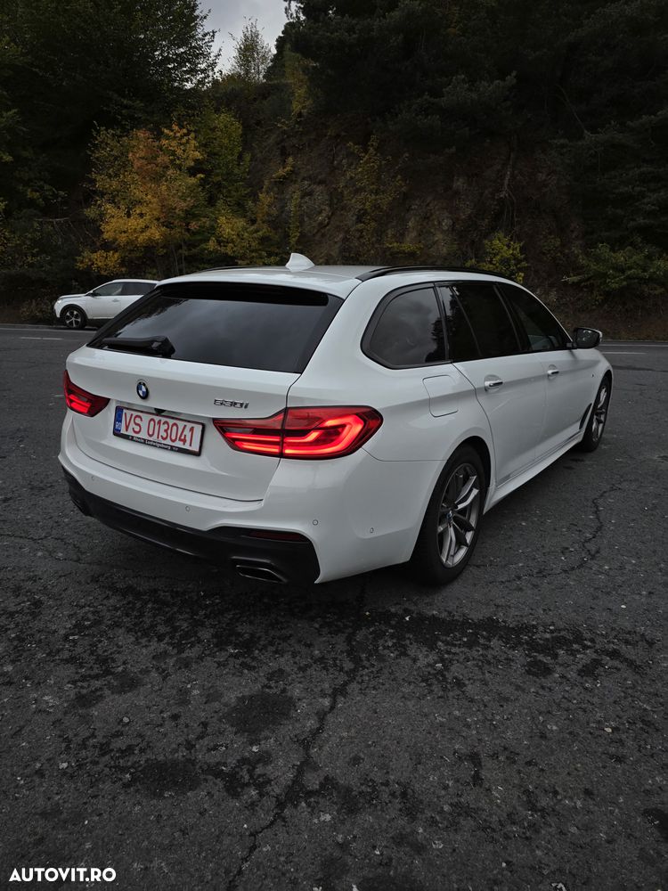 BMW Seria 5 530i Touring Aut. M Sport Edition - 4