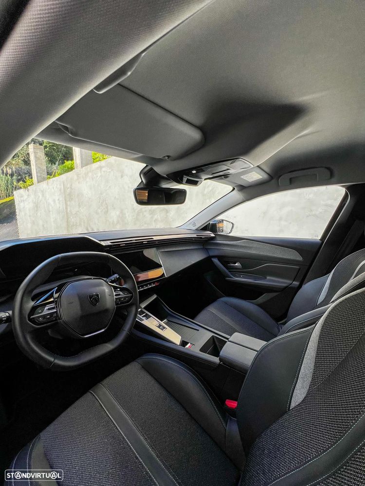 Peugeot e-308 54 kWh Allure - 6