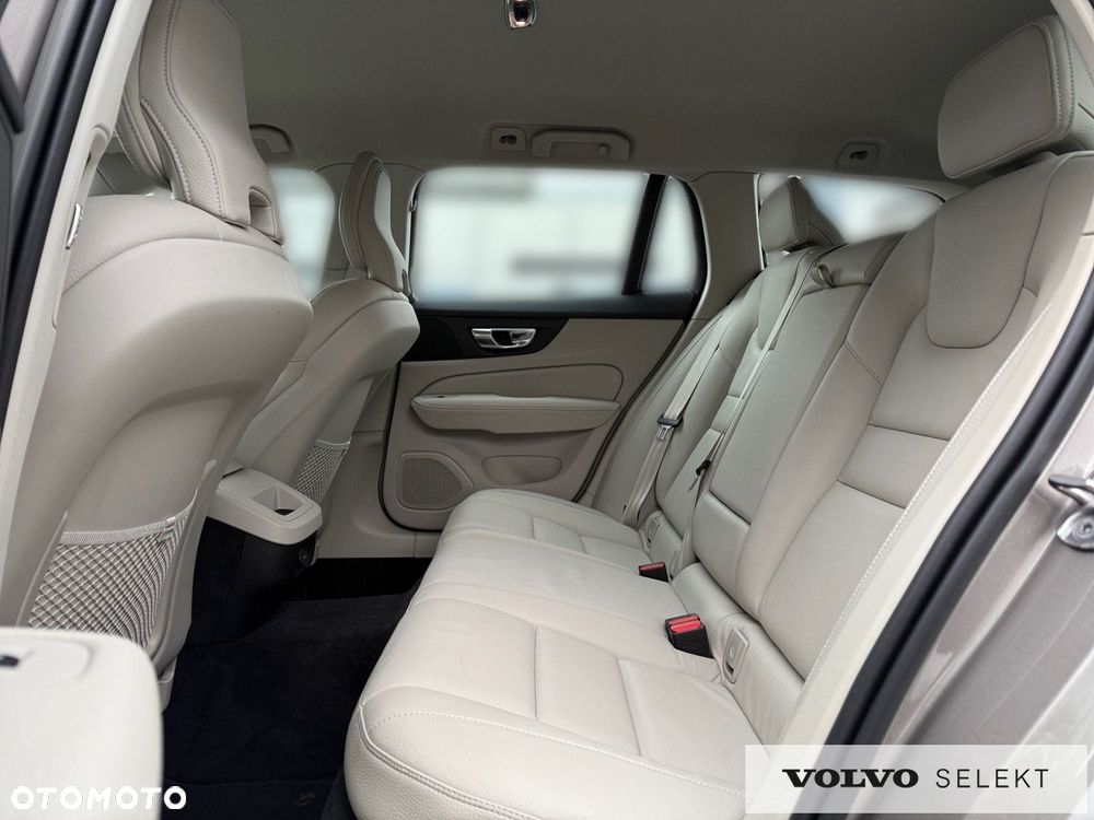 Volvo V60 - 15