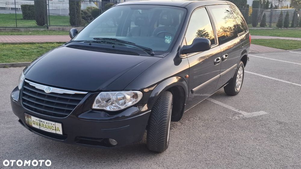 Chrysler Voyager 2.4 SE - 1