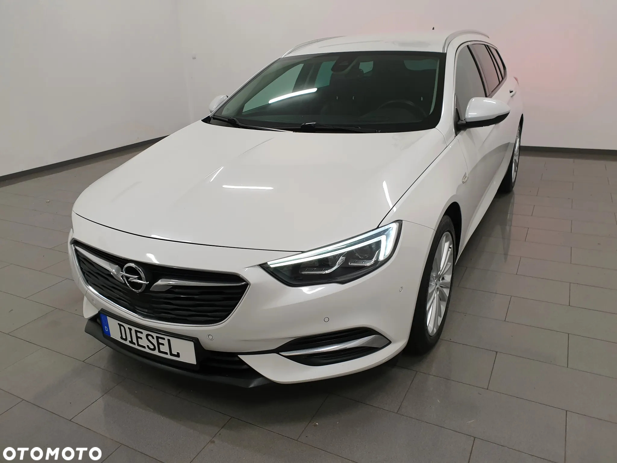 Opel Insignia Sports Tourer 2.0 Diesel Automatik Innovation - 36