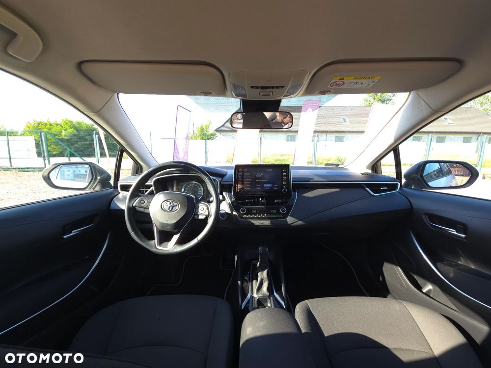 Toyota Corolla 1.8 Hybrid Comfort - 33
