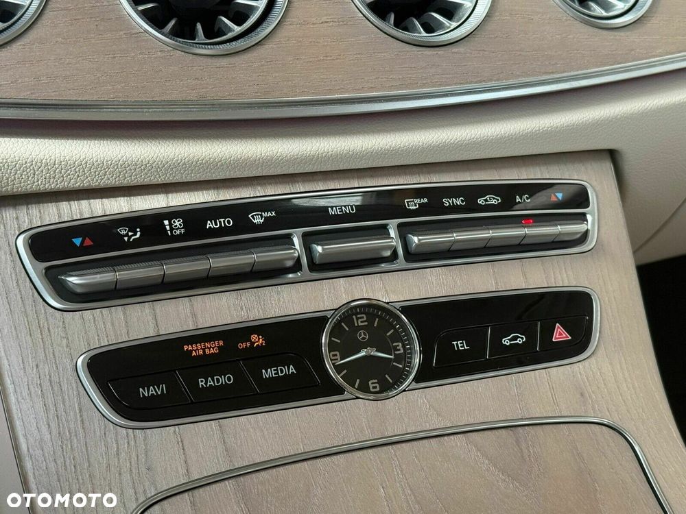 Mercedes-Benz Klasa E - 29