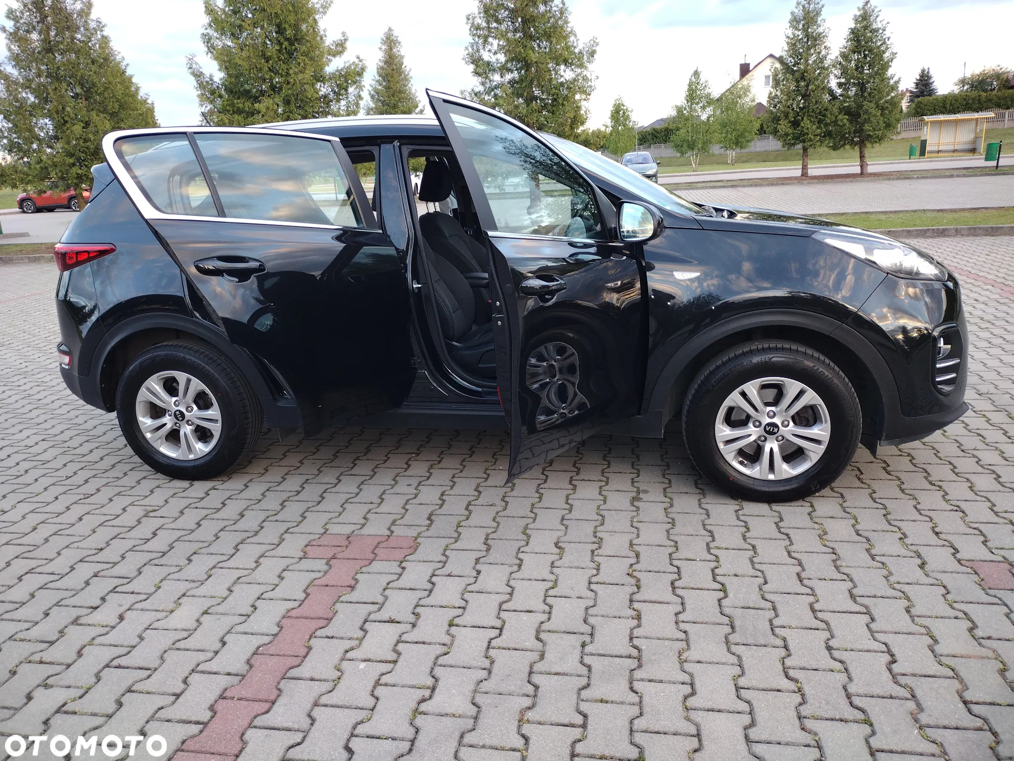 Kia Sportage 1.6 GDI Business Line L 2WD - 17