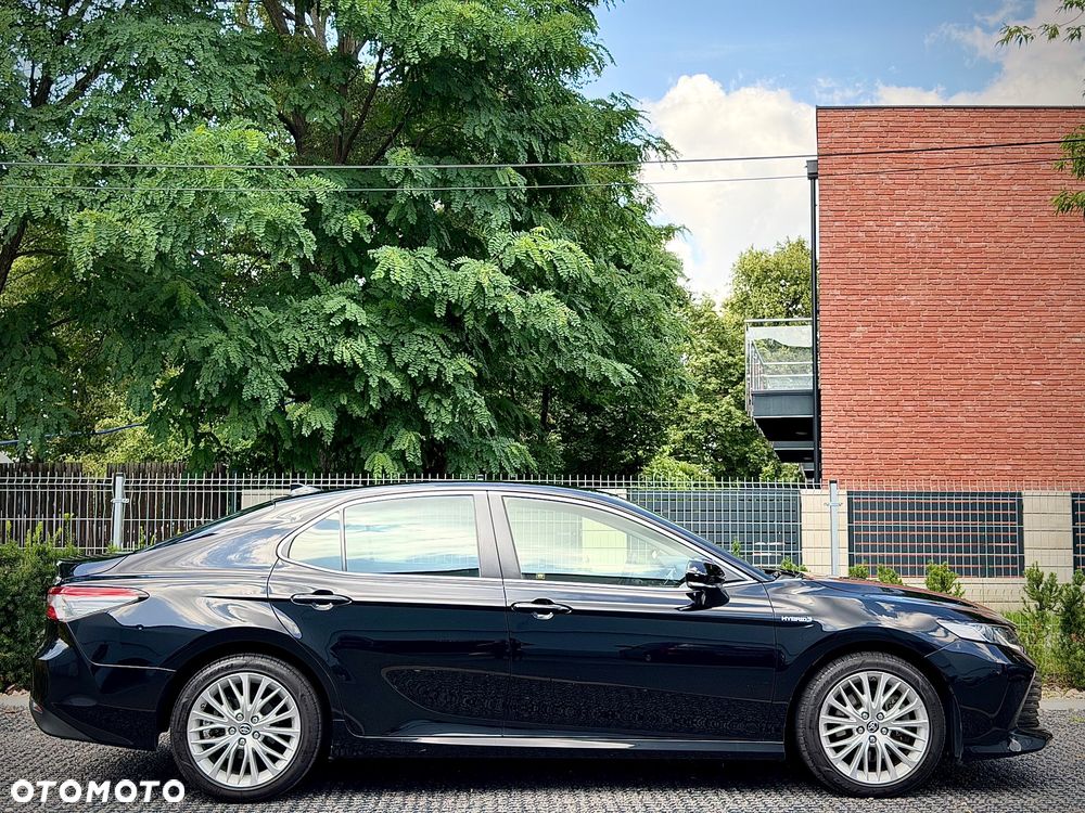 Toyota Camry 2.5 Hybrid Prestige CVT - 22