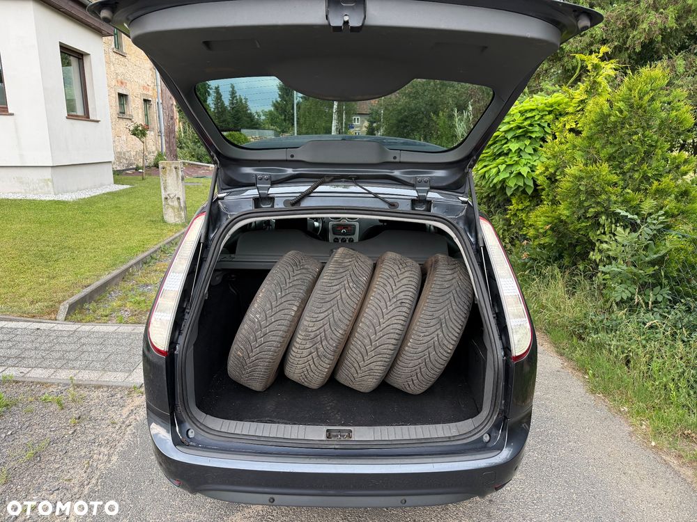 Ford Focus 1.6 16V Viva II - 18
