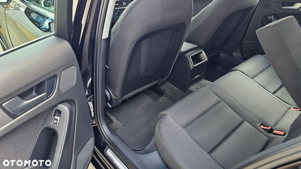 Audi A4 Limousine 2.0 TDI DPF multitronic S line Sportpaket (plus) - 34