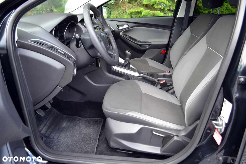Ford Focus - 15