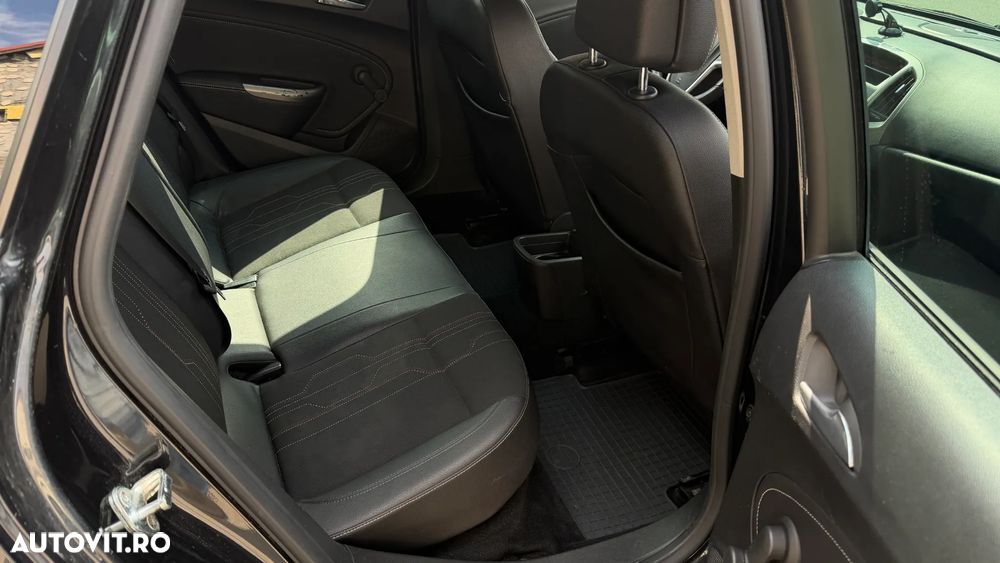 Opel Astra 1.7 CDTI - 13