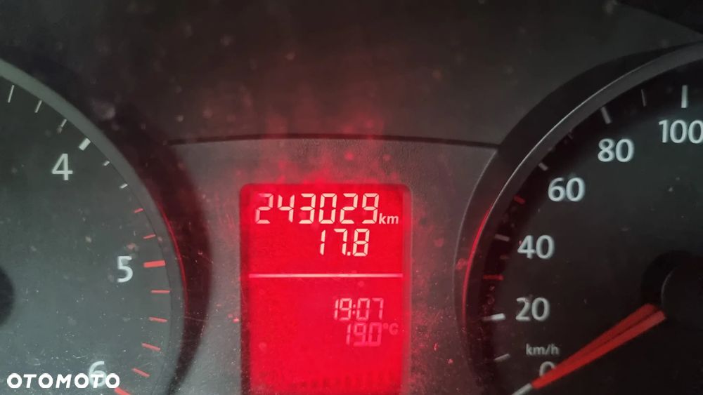 Volkswagen Crafter - 2
