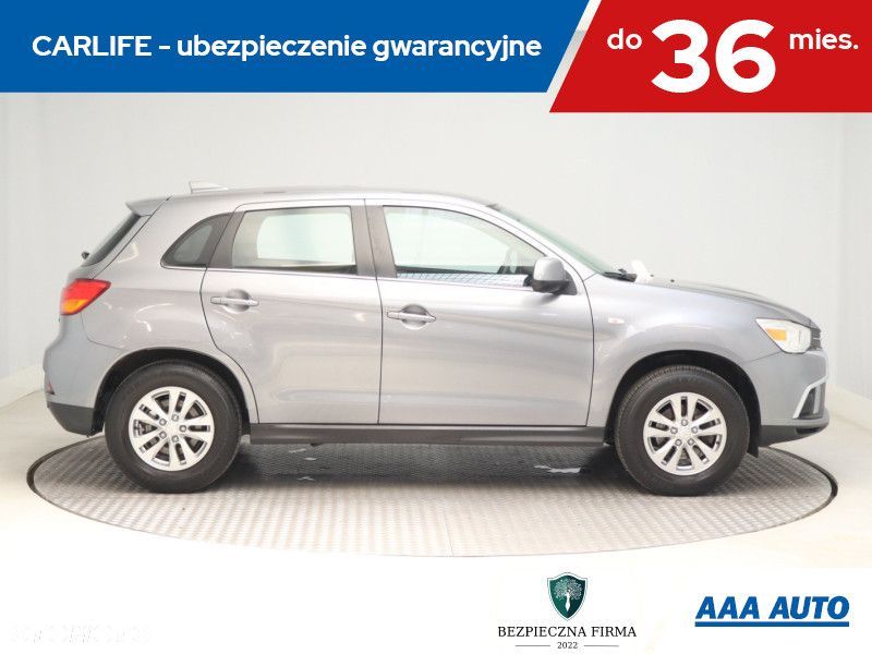 Mitsubishi ASX - 8