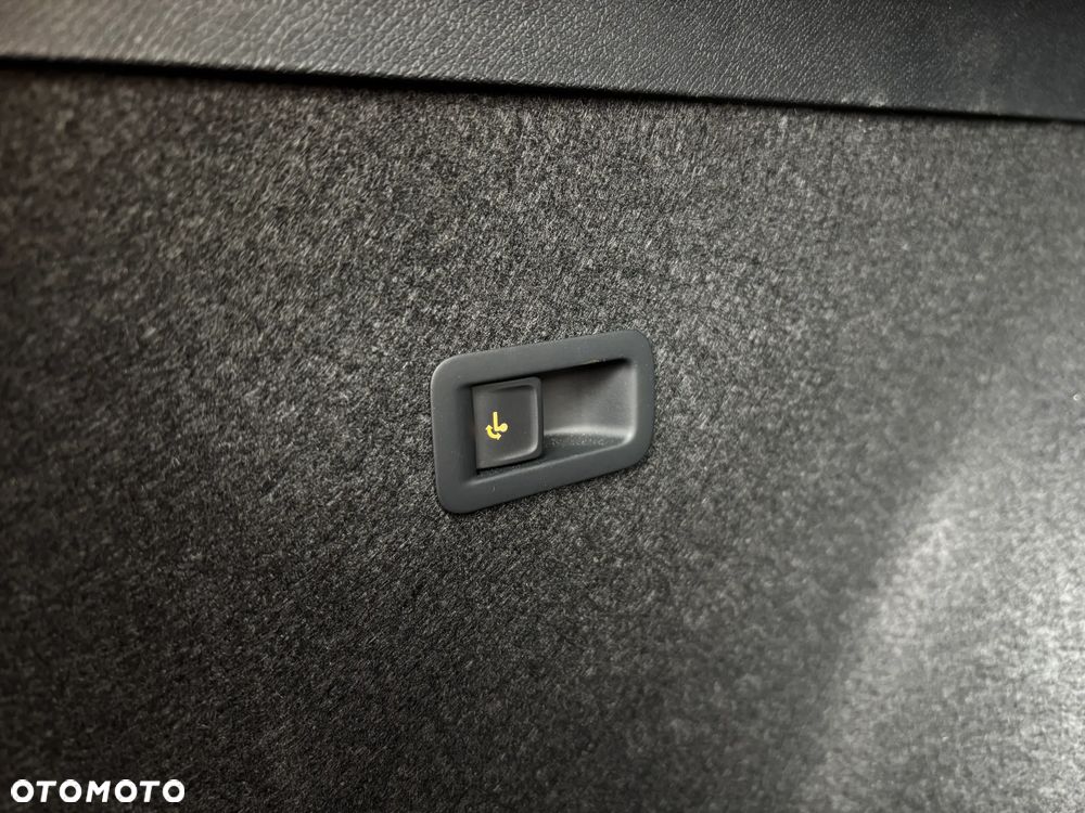 Cupra Formentor 1.5 eTSI mHEV DSG - 33