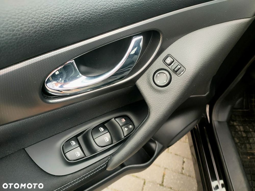 Nissan Qashqai - 11