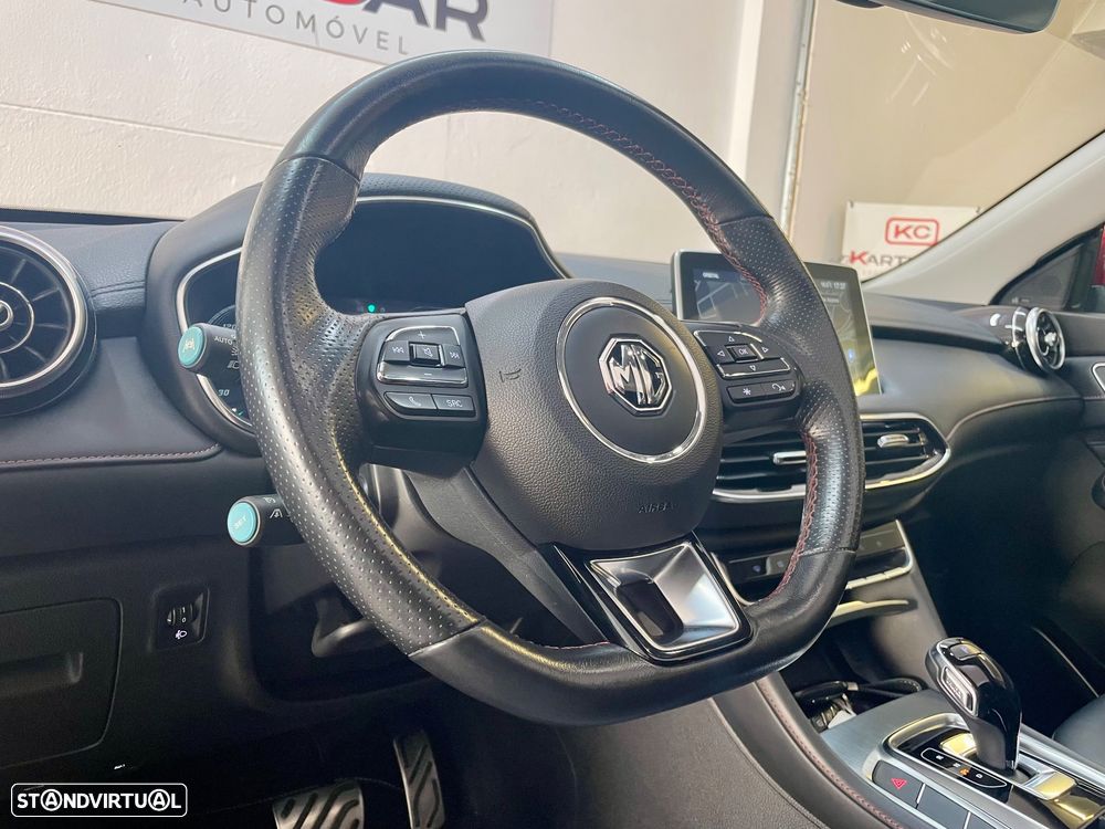 MG EHS 1.5 T-GDI Plug-in Hybrid Luxury - 24