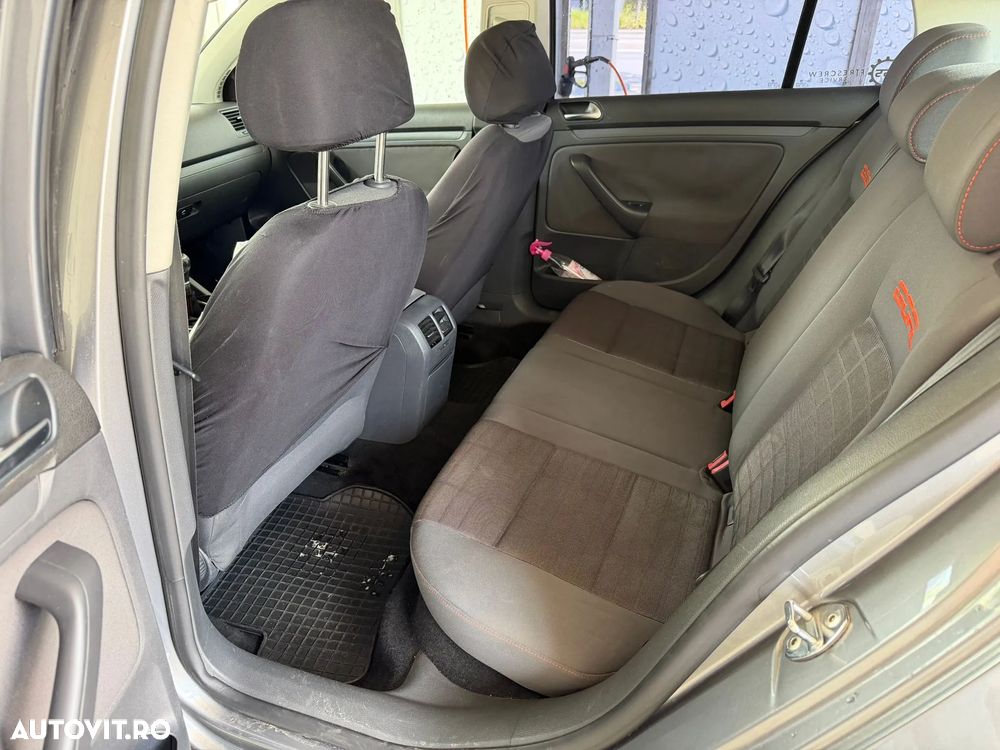 Volkswagen Golf 1.6 Highline - 7