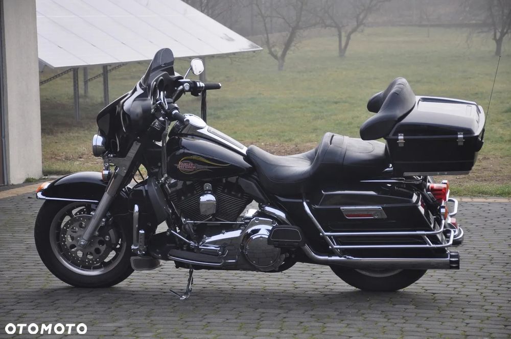 Harley-Davidson FLH Electra Glide - 4