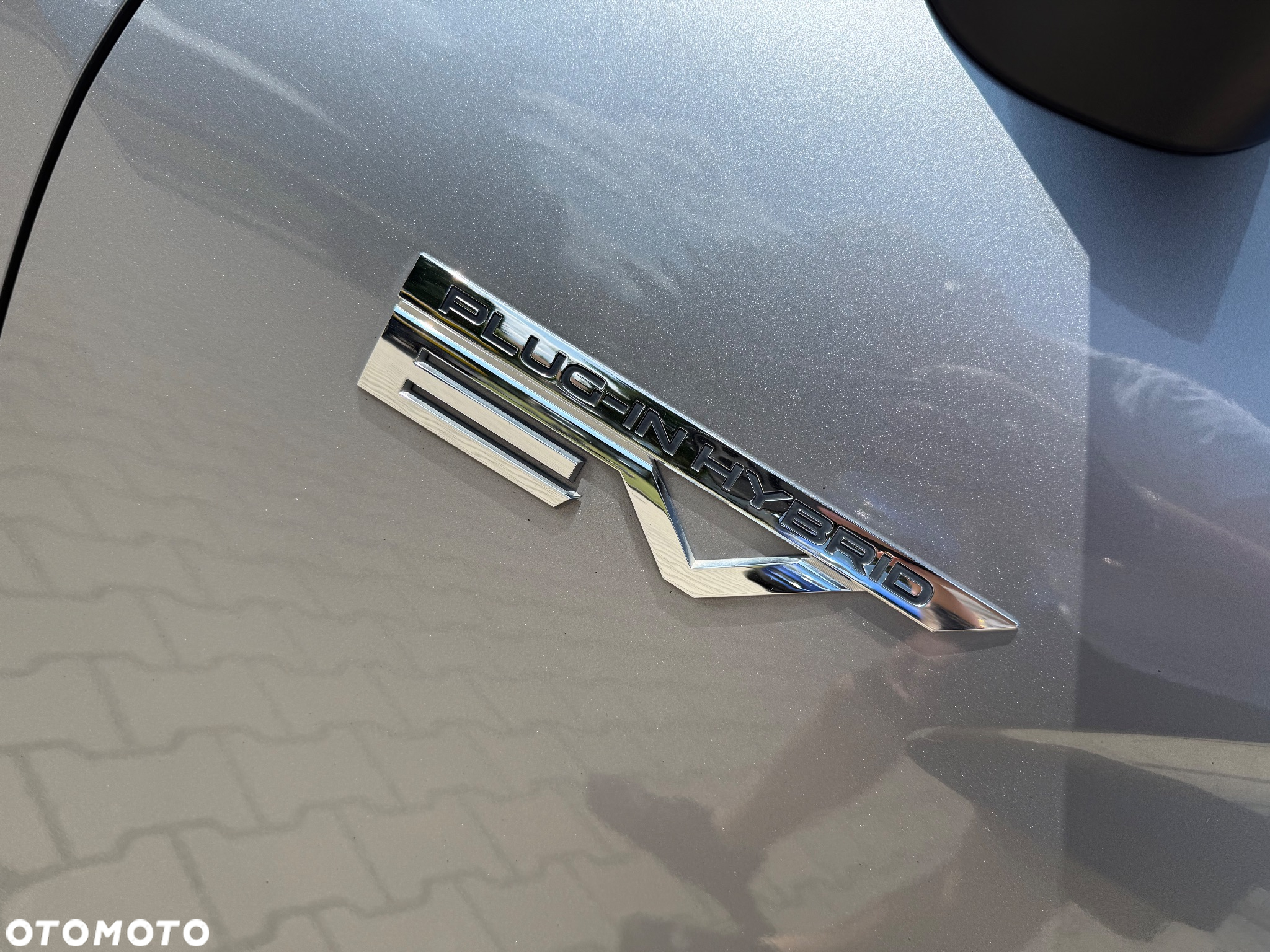 Mitsubishi Eclipse Cross Plug-In Hybrid 4WD Basis - 36