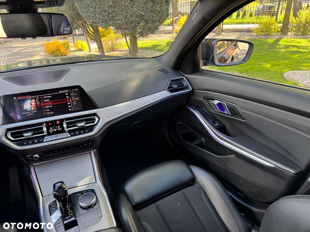 BMW Seria 3 330d xDrive M Sport - 20