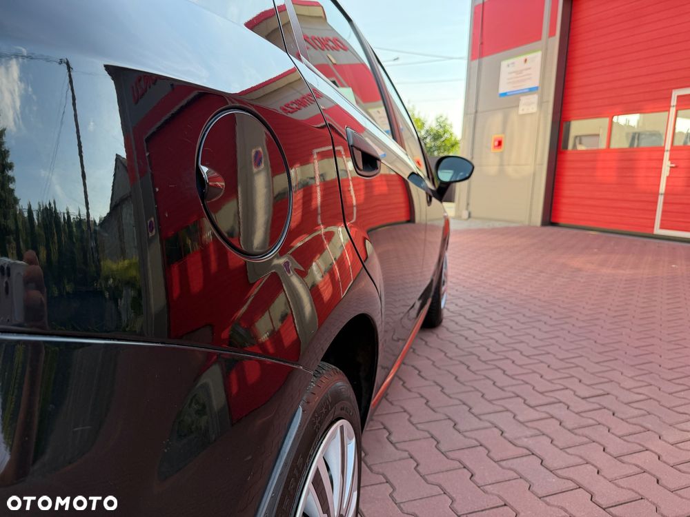 Fiat Grande Punto 1.4 8V - 13