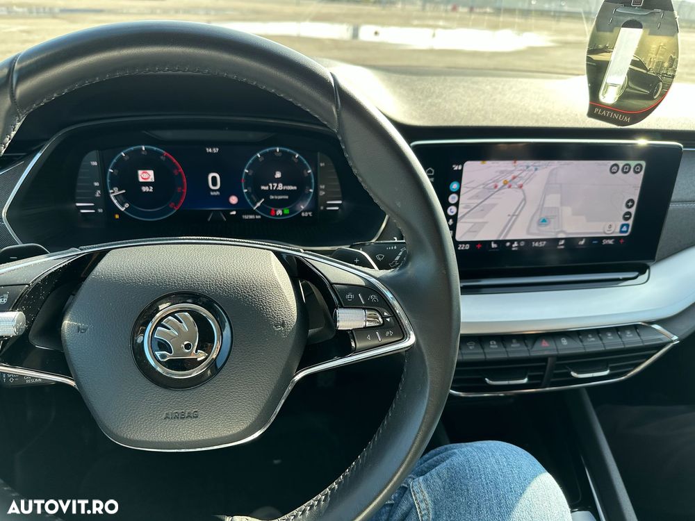 Skoda Octavia 2.0 TDI DSG Style - 7