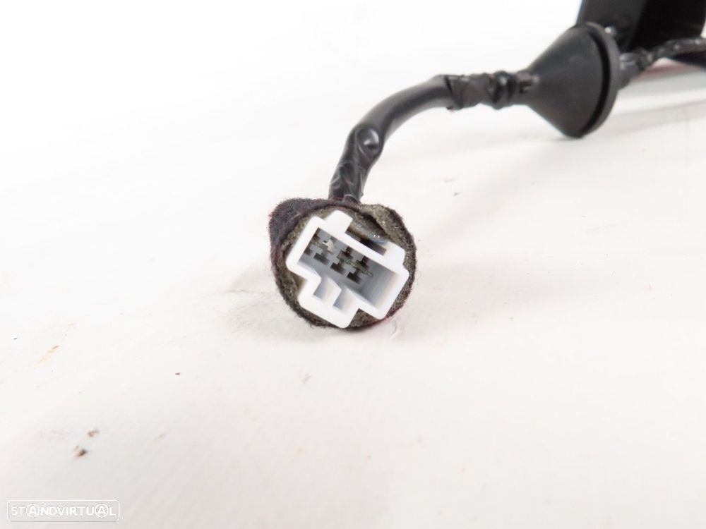 Farolim Esquerdo/Trás Seminovo/ Original HYUNDAI KONA / KAUAI (OS) 92401J9500 - 4