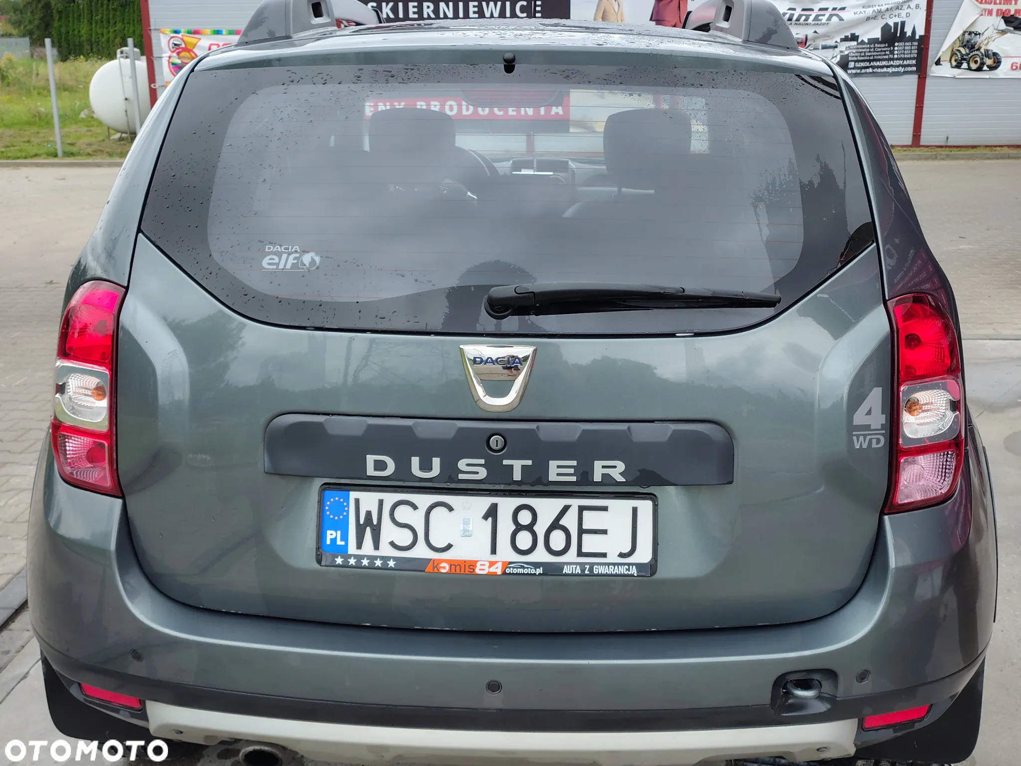 Dacia Duster 1.2 TCe Laureate 4x4 S&S EU6 - 9