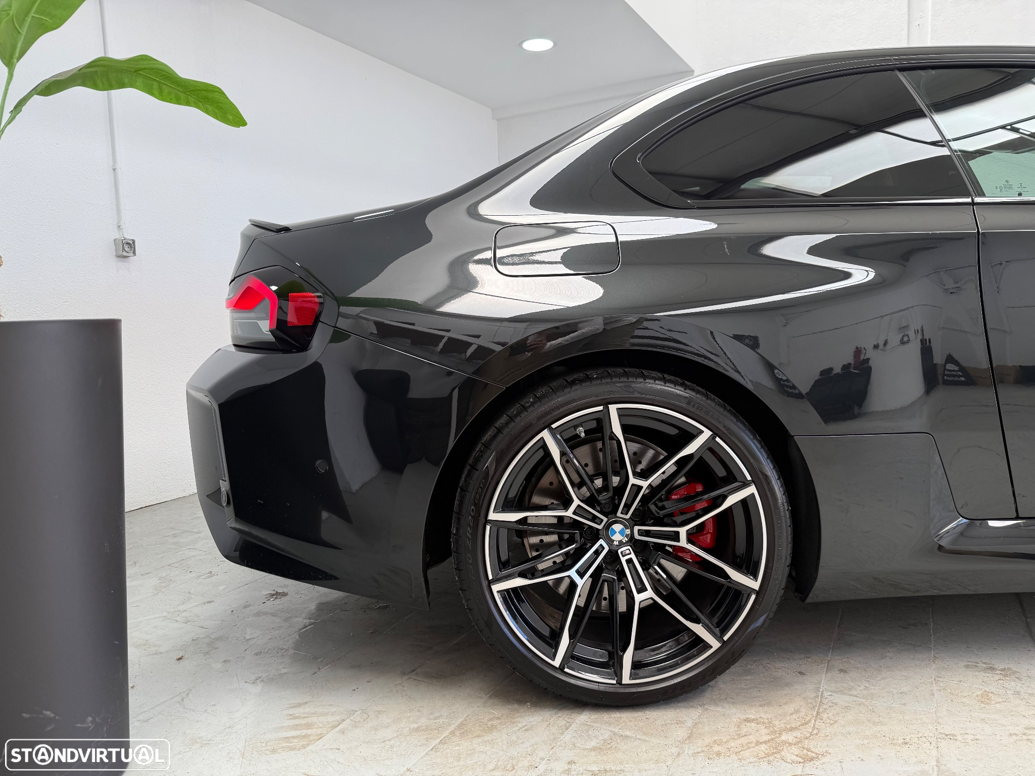 BMW M2 Auto - 6