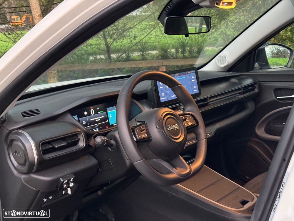 Jeep Avenger 54 kWh Longitude - 20