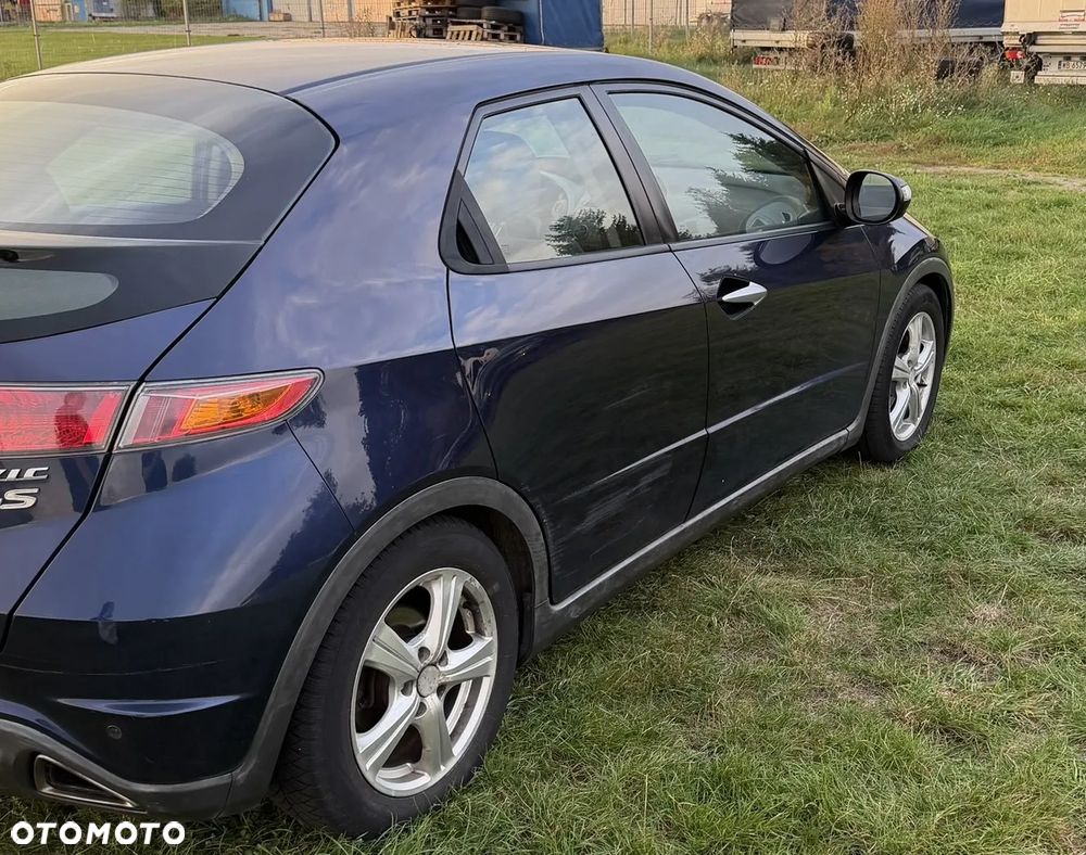 Honda Civic 1.8 Comfort - 6