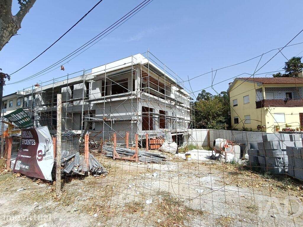 Apartamento T3 em Geraz Do Lima (Santa Maria, Santa Leocádia E Moreira - Grande imagem: 5/22