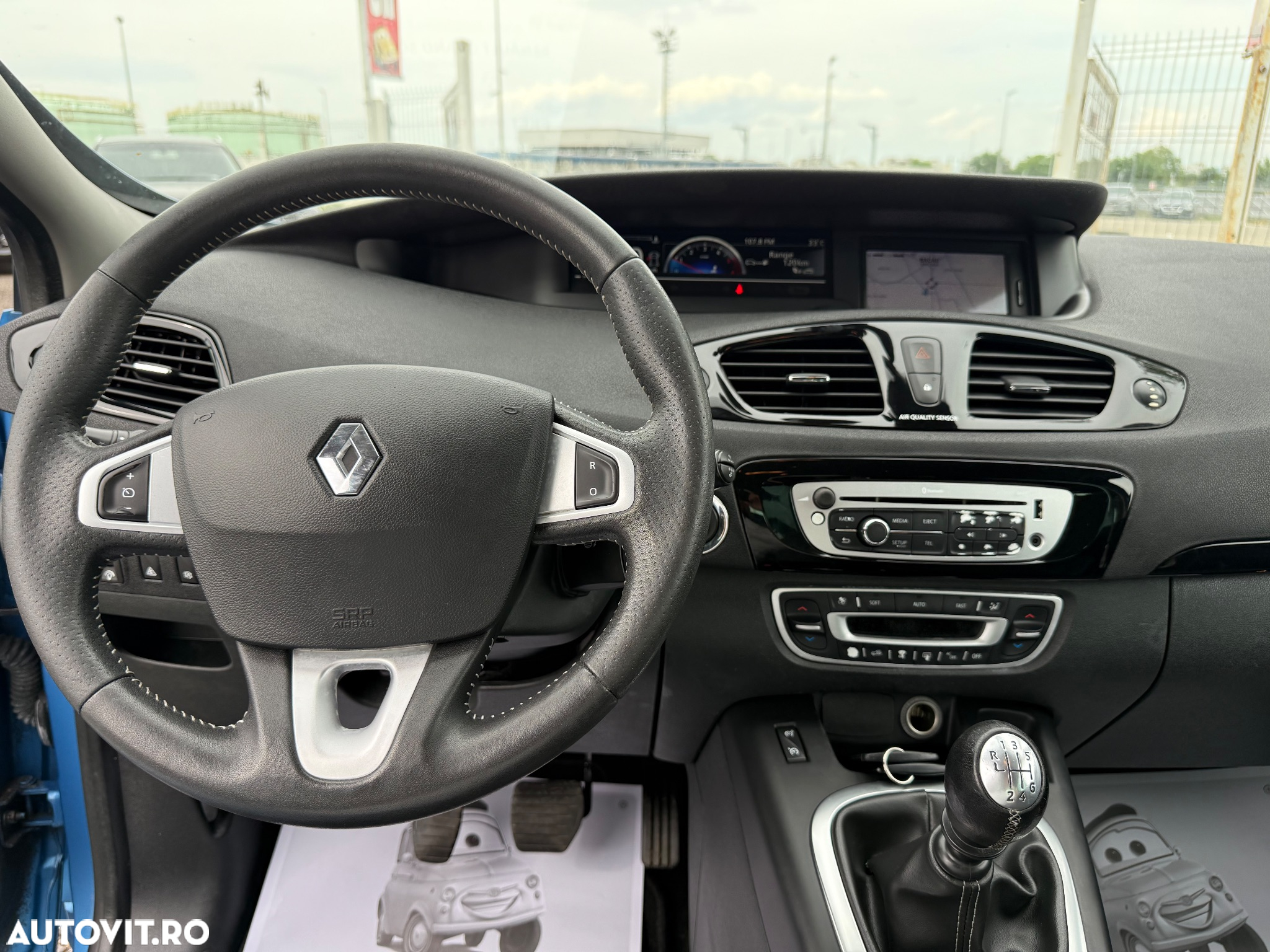 Renault Grand Scenic ENERGY dCi 130 Start & Stop Bose Edition - 18