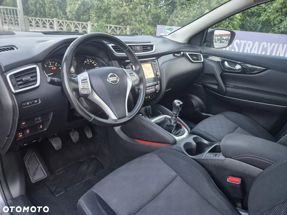 Nissan Qashqai 1.2 DIG-T 360 - 24