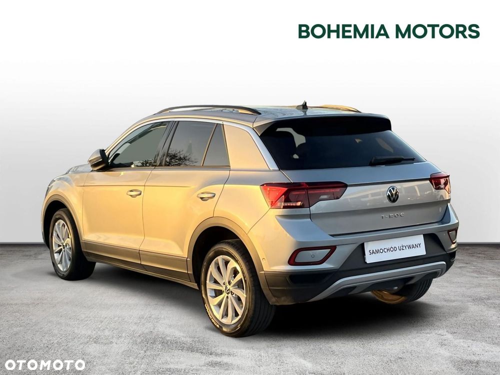 Volkswagen T-Roc - 4