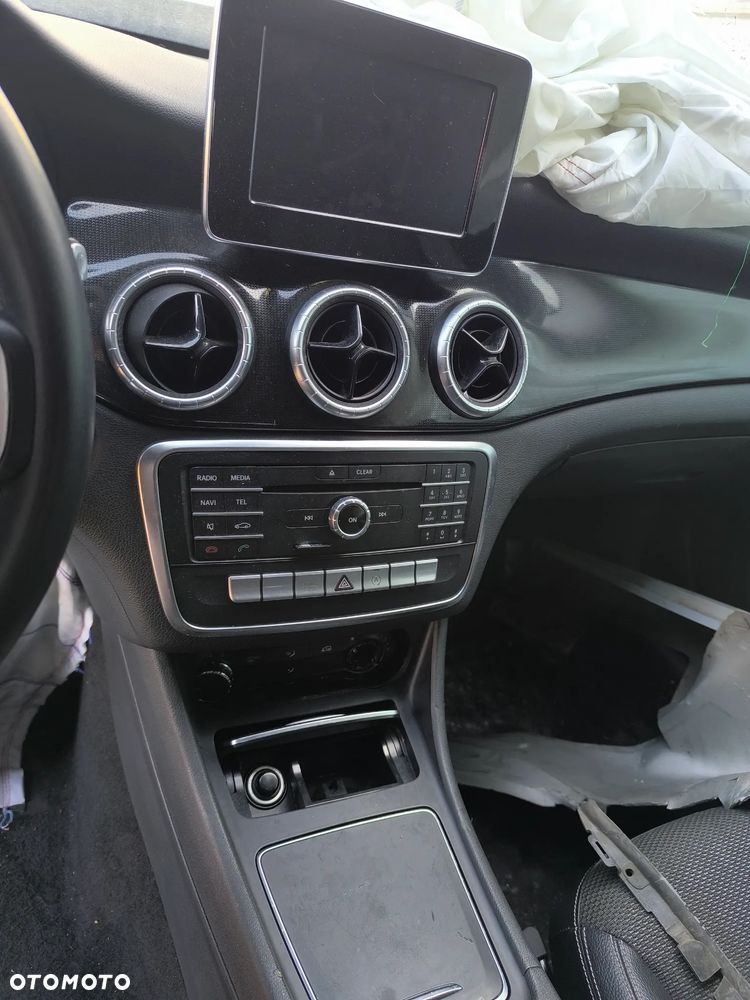 Mercedes-Benz CLA 200 d 7G-DCT Peak Edition - 7