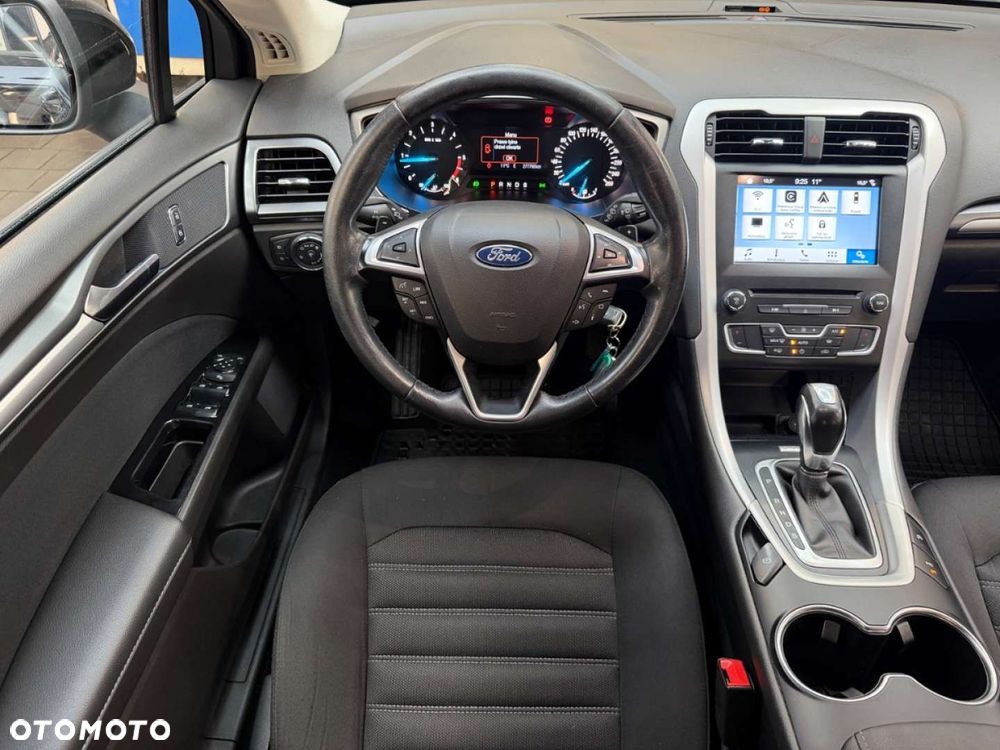 Ford Mondeo - 23