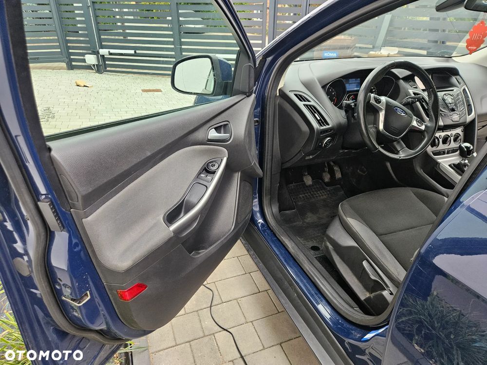 Ford Focus 1.0 EcoBoost Trend - 17