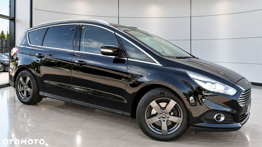 Ford S-Max - 31