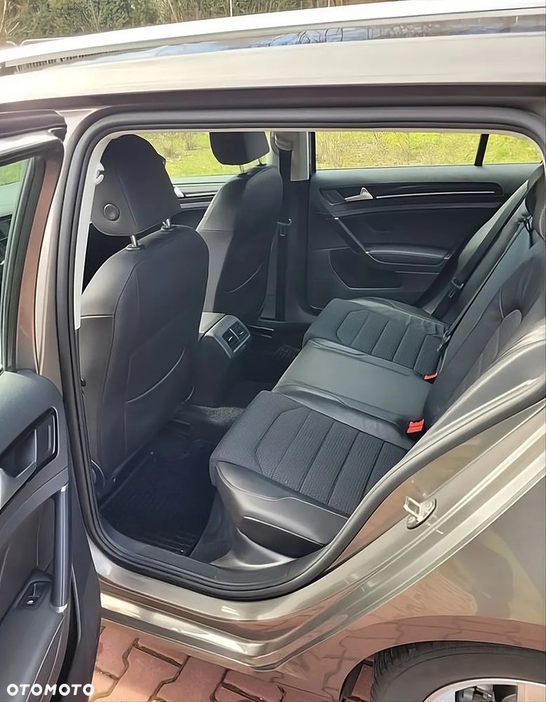 Volkswagen Golf 1.4 TSI BMT Highline - 10