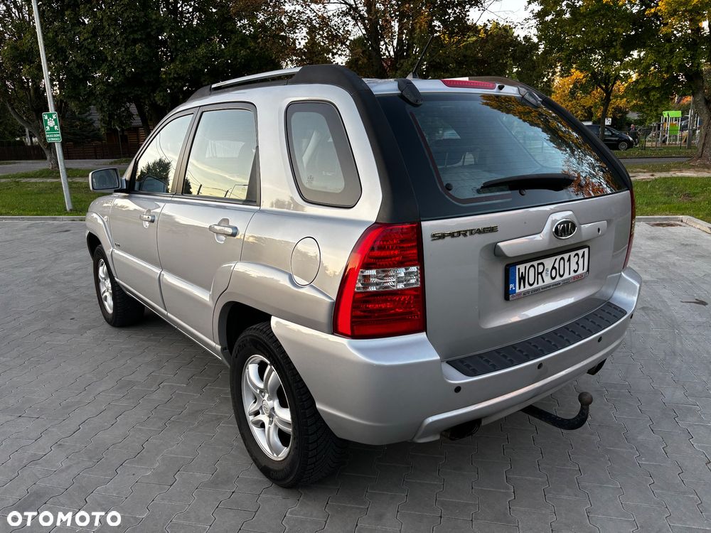 Kia Sportage 2.0 CRDi Expedition - 32